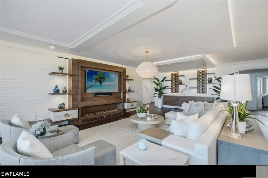 13915 Old Coast Road Naples FL 34110
