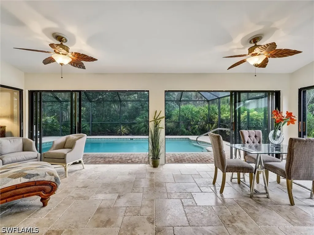 241 Saint James Way Naples FL 34104