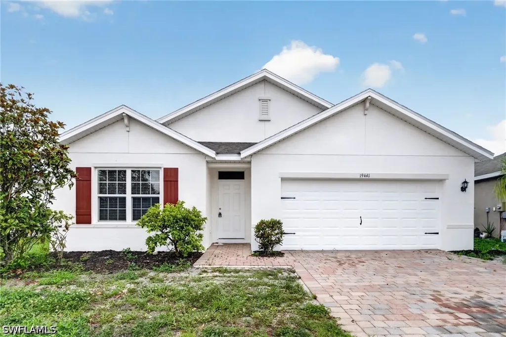 19441 Mossy Ledge Terrace Lehigh Acres FL 33936