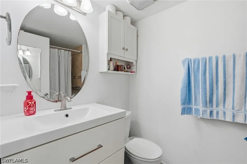 132 Santa Clara Drive Naples FL 34104