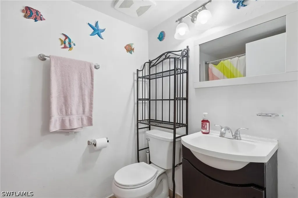 132 Santa Clara Drive Naples FL 34104
