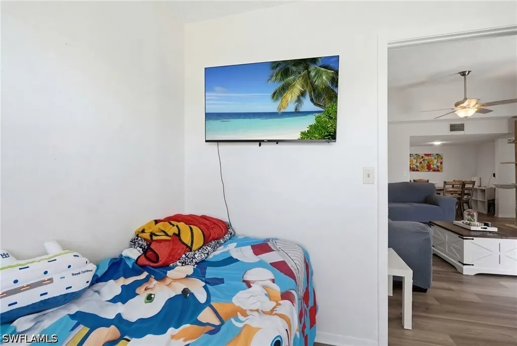 132 Santa Clara Drive Naples FL 34104