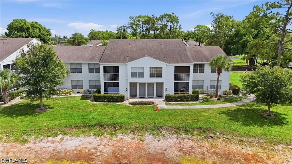 132 Santa Clara Drive Naples FL 34104