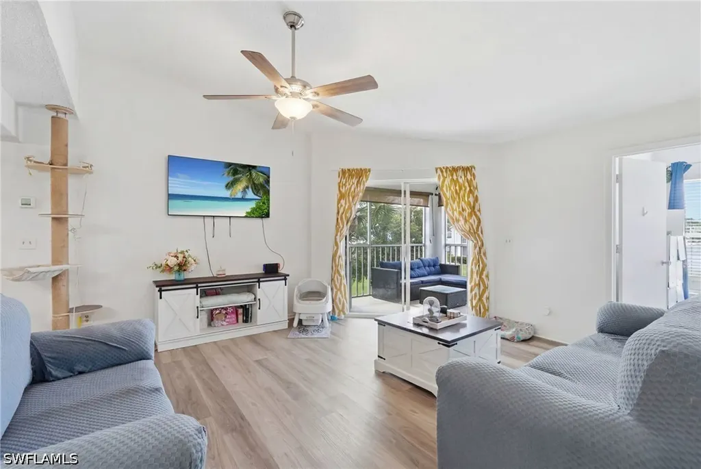 132 Santa Clara Drive Naples FL 34104