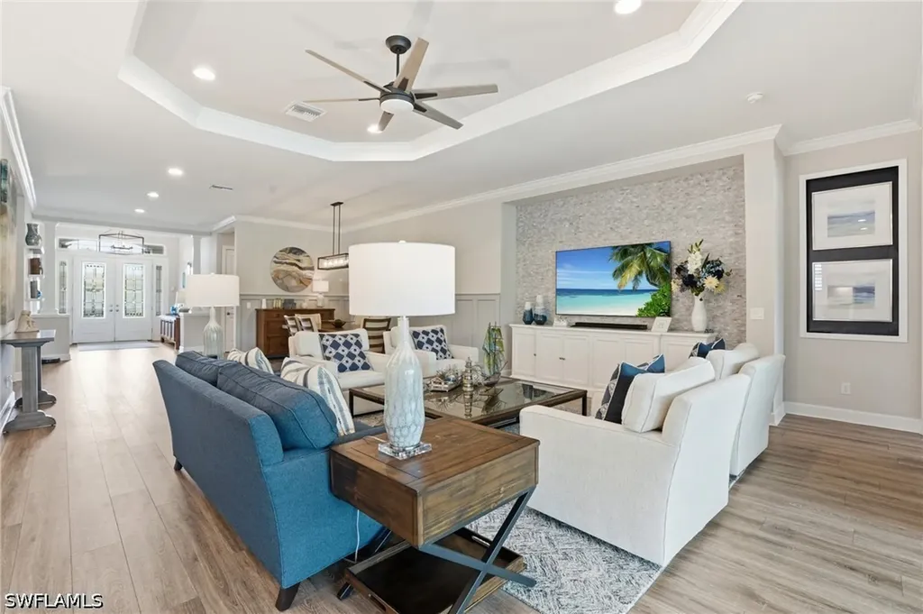 9525 Montelanico Loop Naples FL 34119