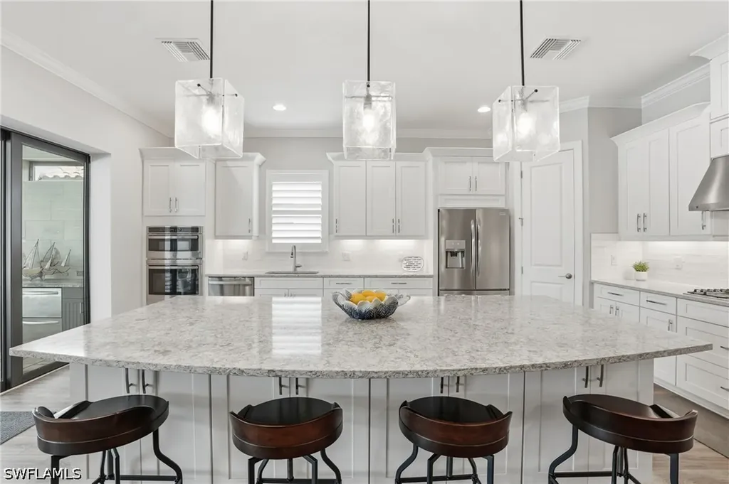 9525 Montelanico Loop Naples FL 34119