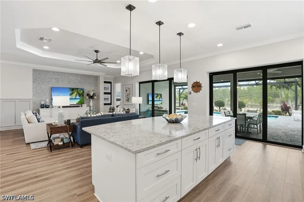 9525 Montelanico Loop Naples FL 34119