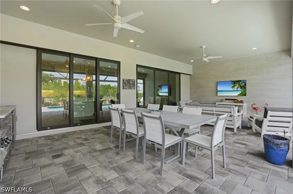 9525 Montelanico Loop Naples FL 34119