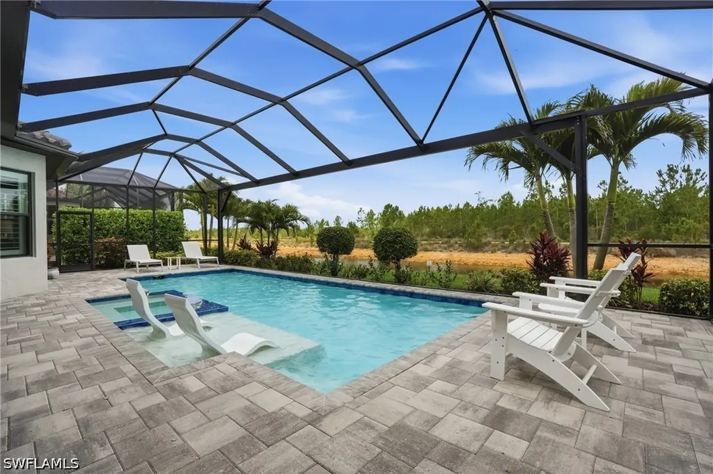 9525 Montelanico Loop Naples FL 34119