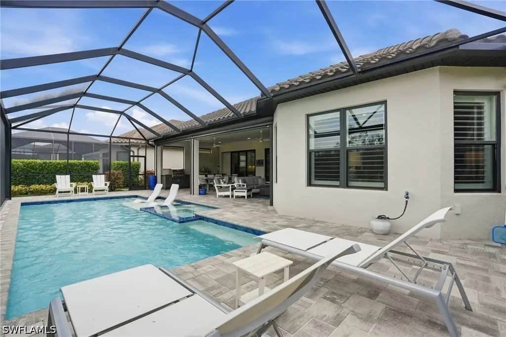 9525 Montelanico Loop Naples FL 34119