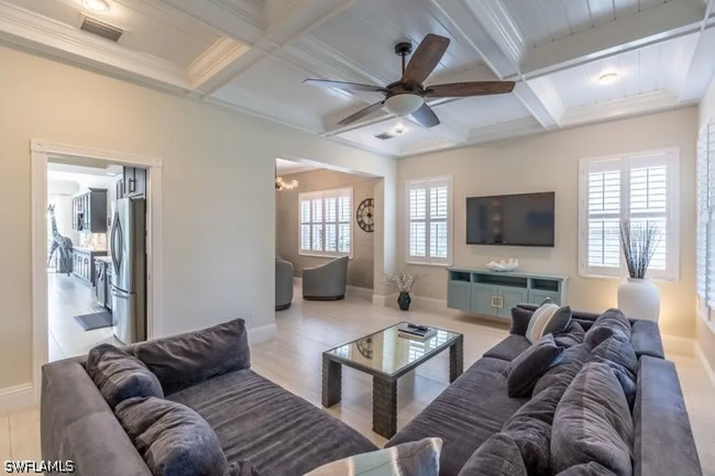 7911 Portofino Court Naples FL 34114