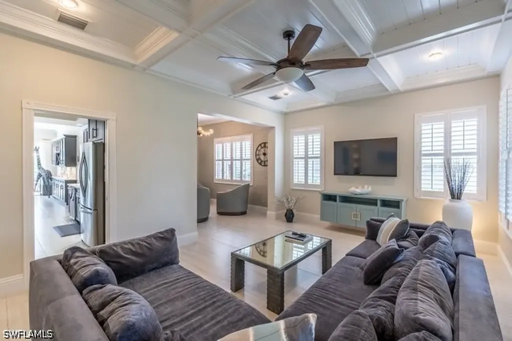7911 Portofino Court Naples FL 34114