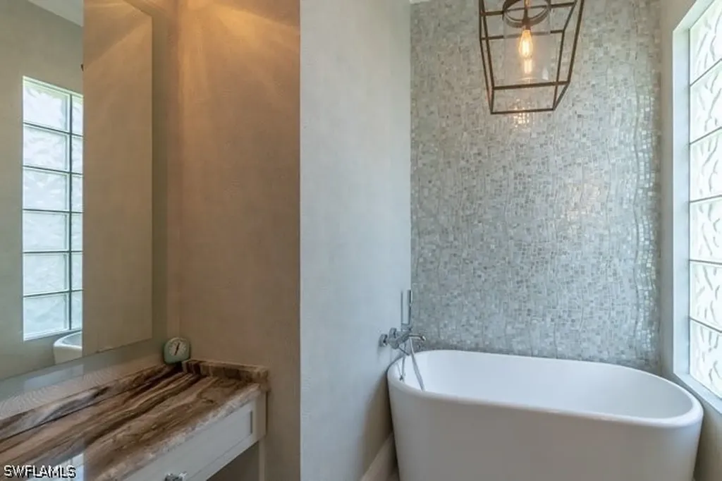 7911 Portofino Court Naples FL 34114