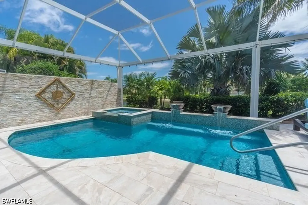 7911 Portofino Court Naples FL 34114
