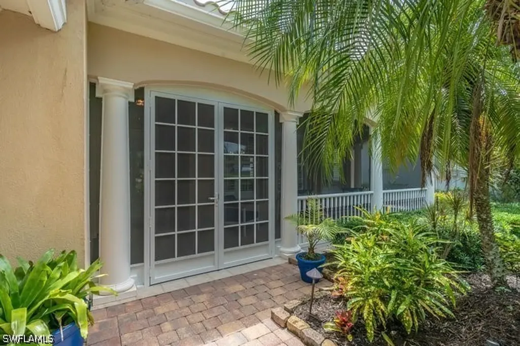 7911 Portofino Court Naples FL 34114