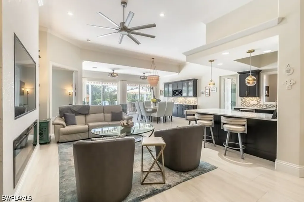 7911 Portofino Court Naples FL 34114