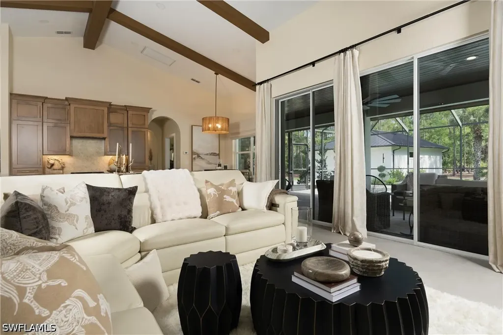 3521 1st Avenue NW Naples FL 34120