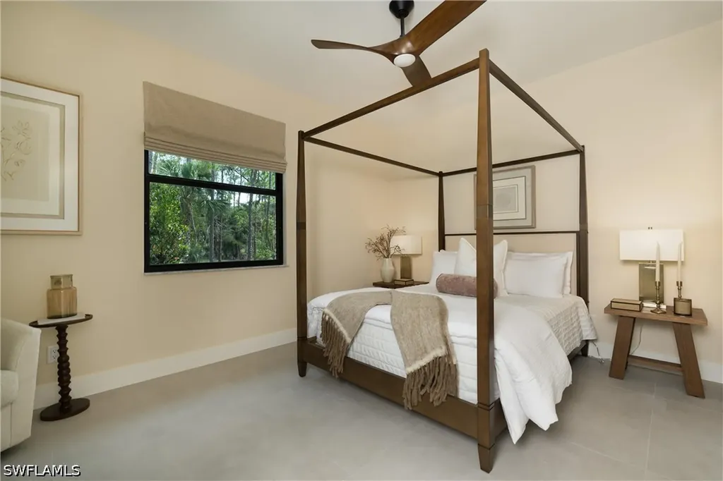 3521 1st Avenue NW Naples FL 34120