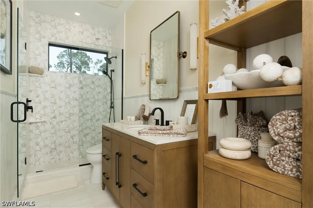 3521 1st Avenue NW Naples FL 34120