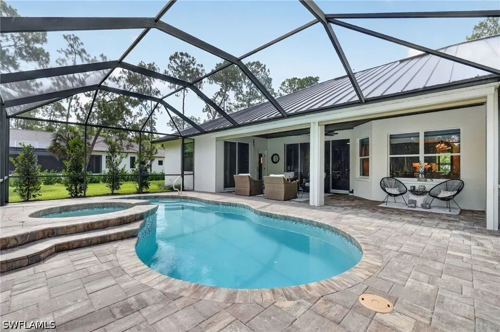 3521 1st Avenue NW Naples FL 34120