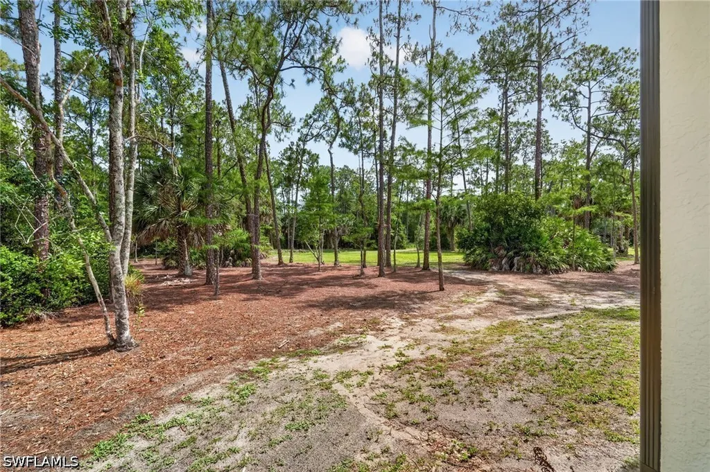 3521 1st Avenue NW Naples FL 34120