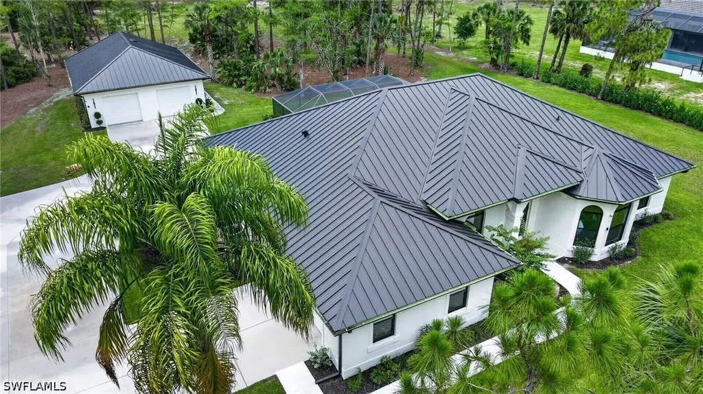 3521 1st Avenue NW Naples FL 34120