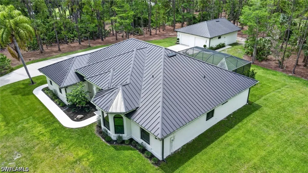 3521 1st Avenue NW Naples FL 34120