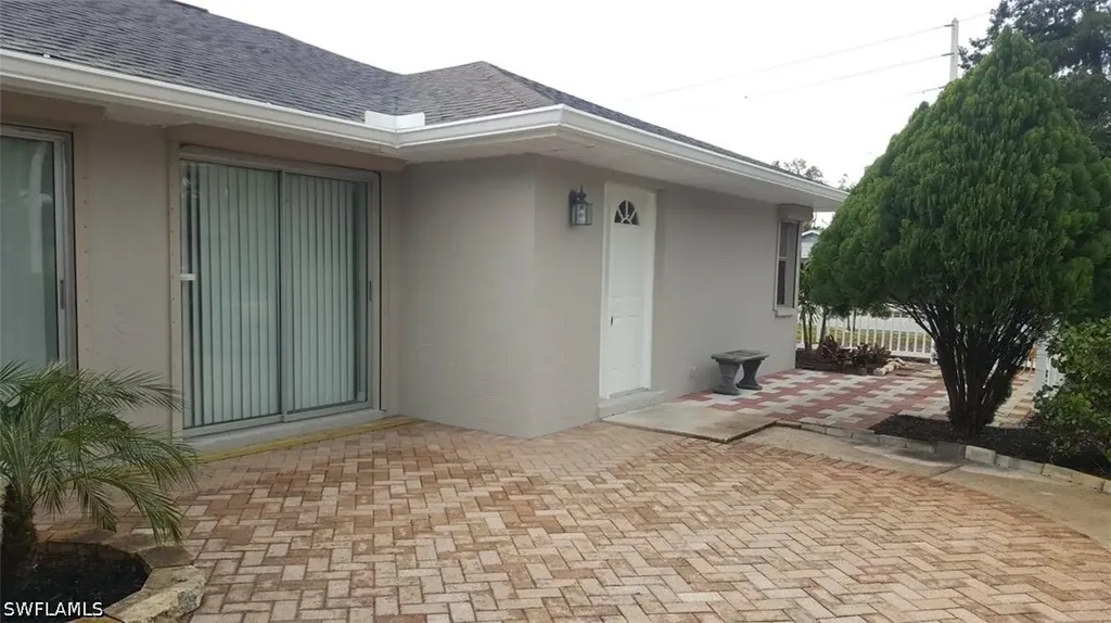 7252 Pebble Beach Road Fort Myers FL 33967