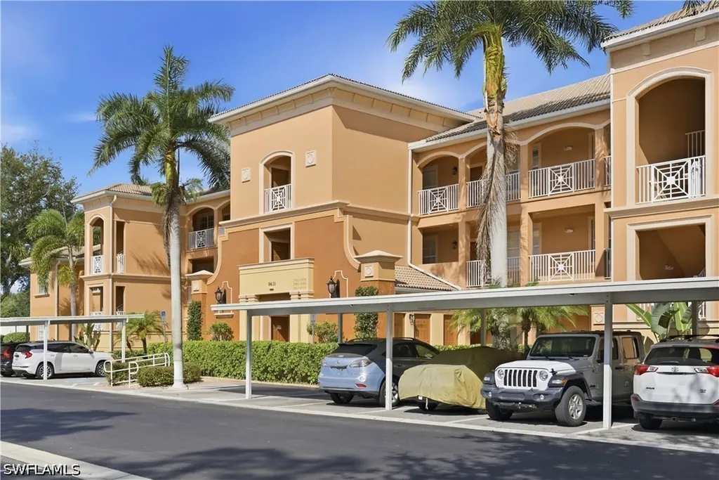 Bonita Springs FL, 9631 Spanish Moss Way, Unit 3922