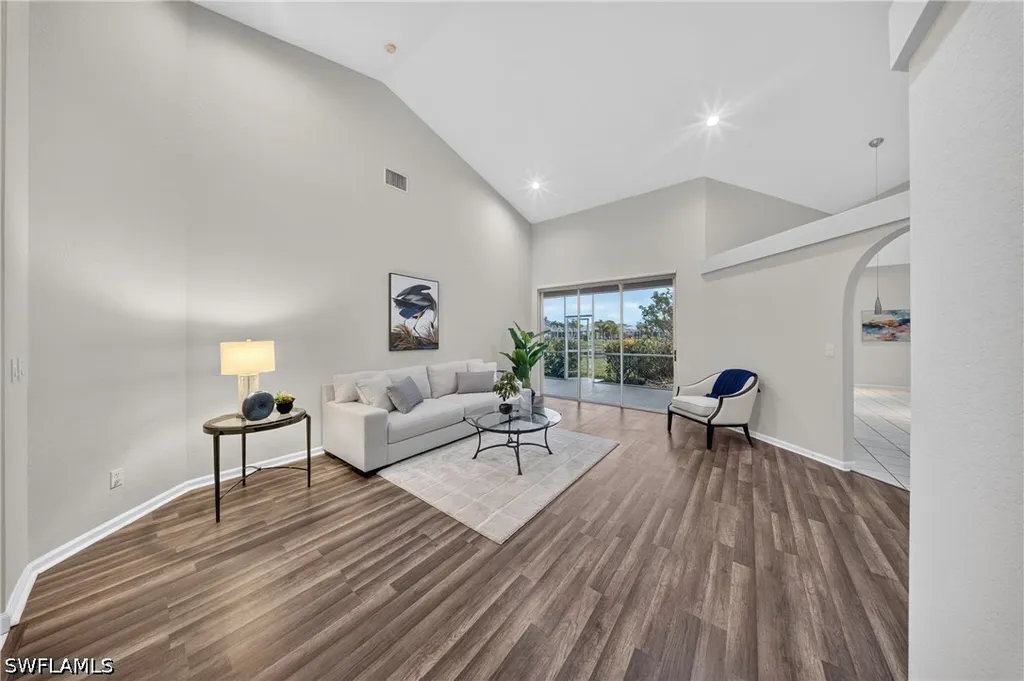 2628 White Cedar Lane Naples FL 34109