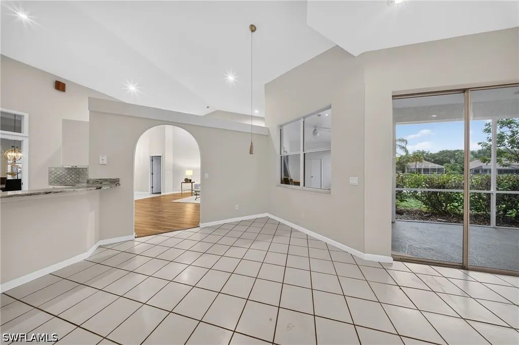 2628 White Cedar Lane Naples FL 34109