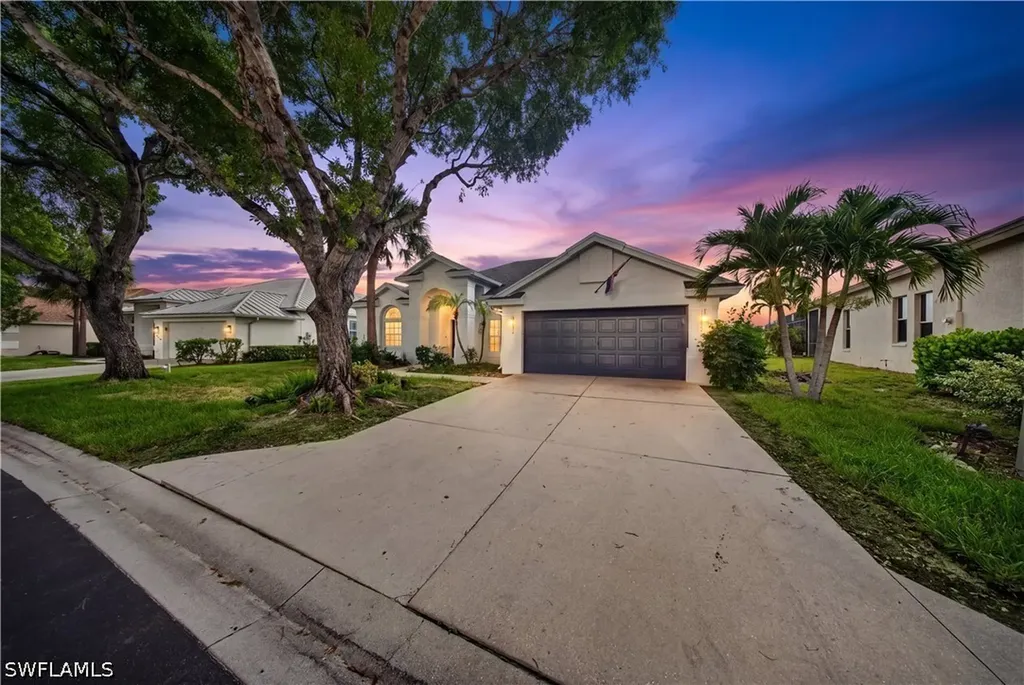 2628 White Cedar Lane Naples FL 34109