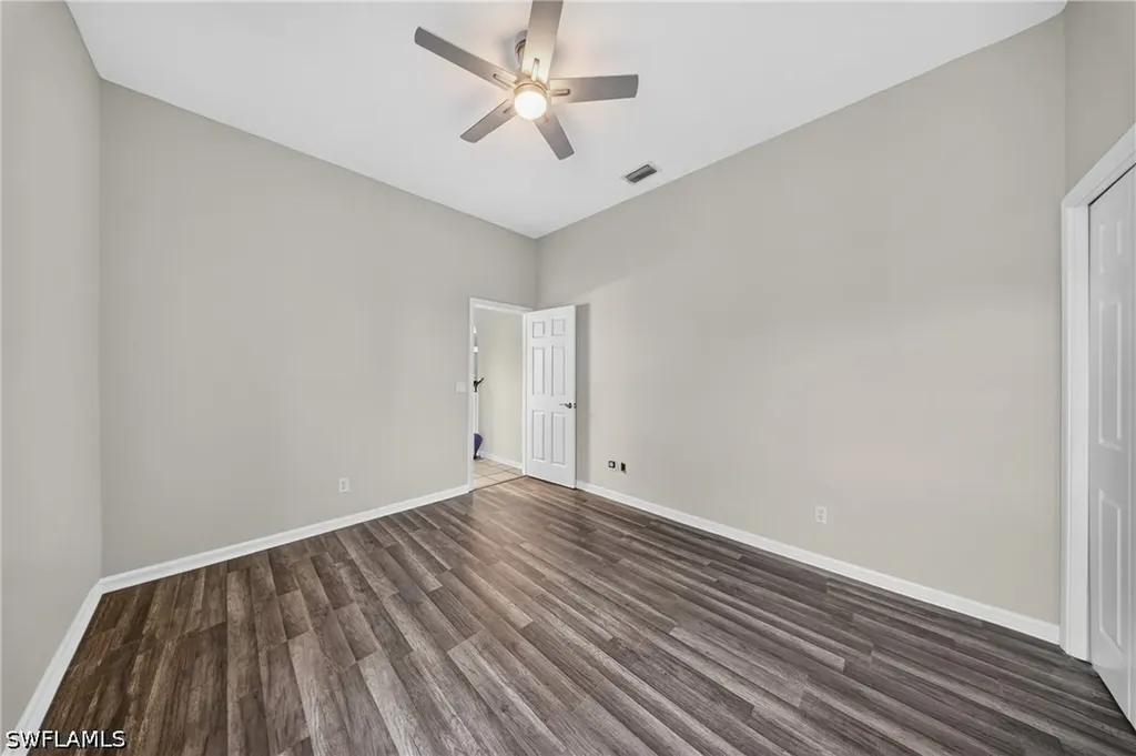 2628 White Cedar Lane Naples FL 34109
