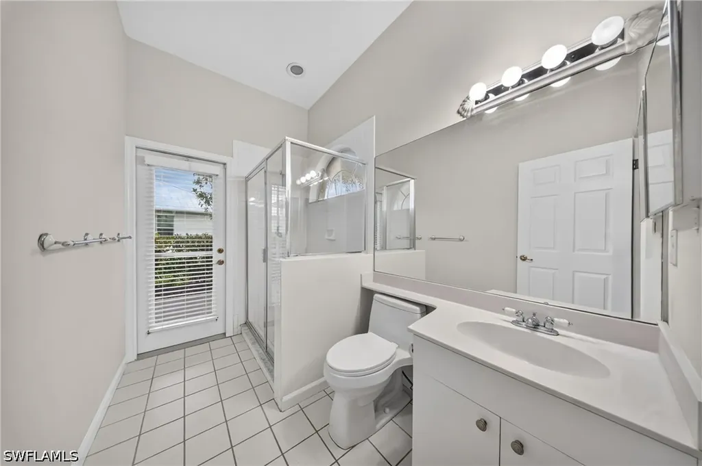 2628 White Cedar Lane Naples FL 34109