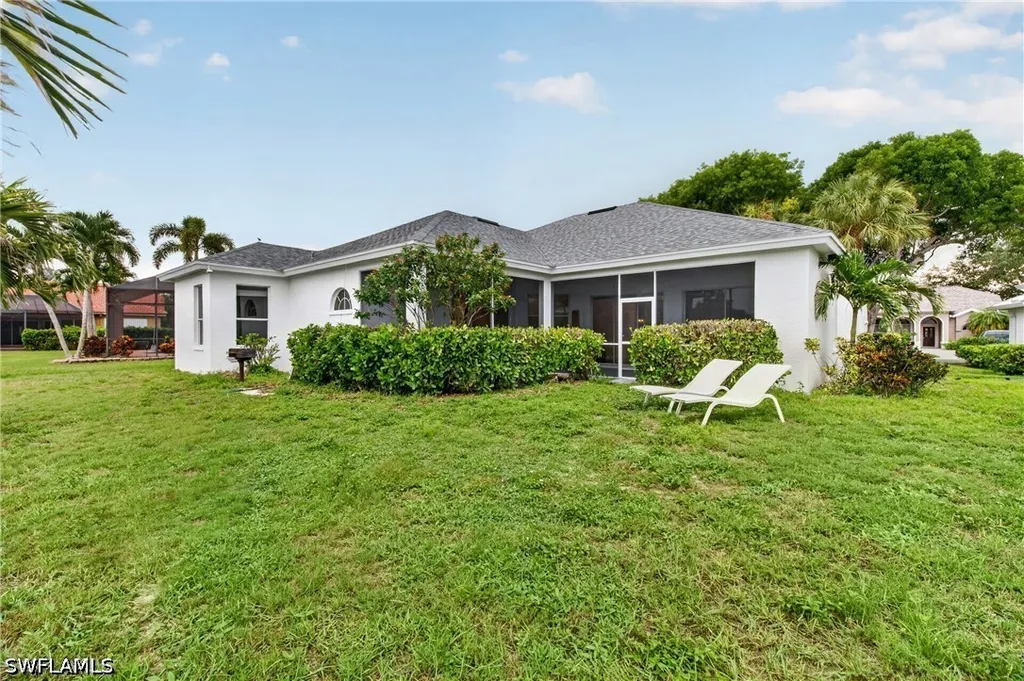 2628 White Cedar Lane Naples FL 34109