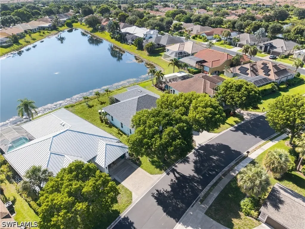 2628 White Cedar Lane Naples FL 34109