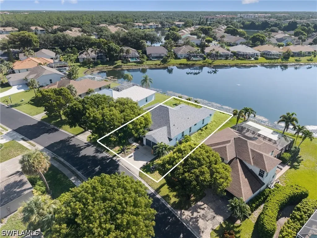 2628 White Cedar Lane Naples FL 34109