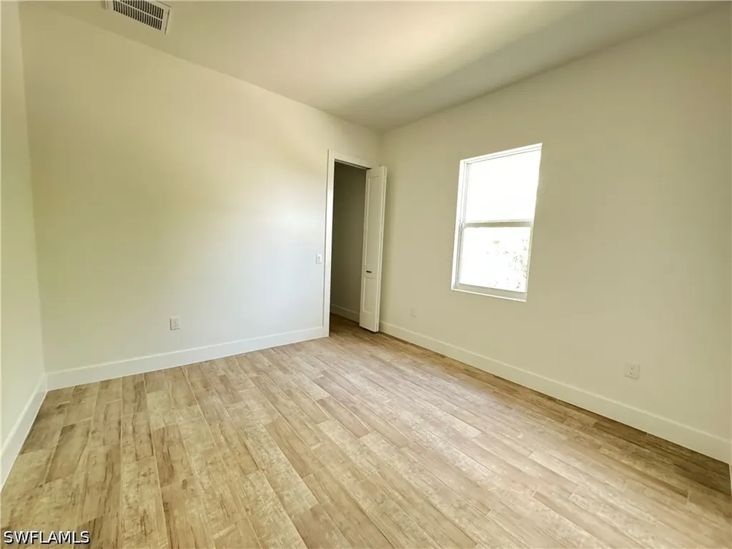 1421 NE 17th Avenue Cape Coral FL 33909