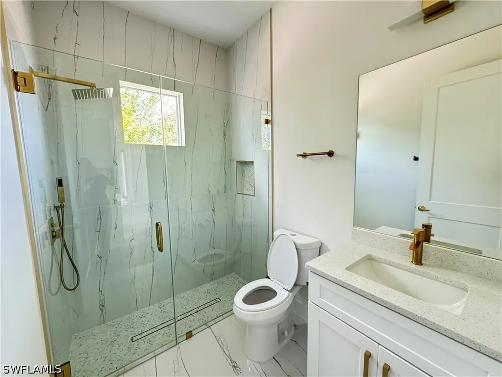 1421 NE 17th Avenue Cape Coral FL 33909