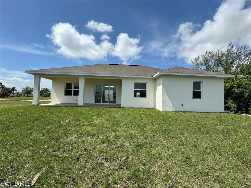 1421 NE 17th Avenue Cape Coral FL 33909