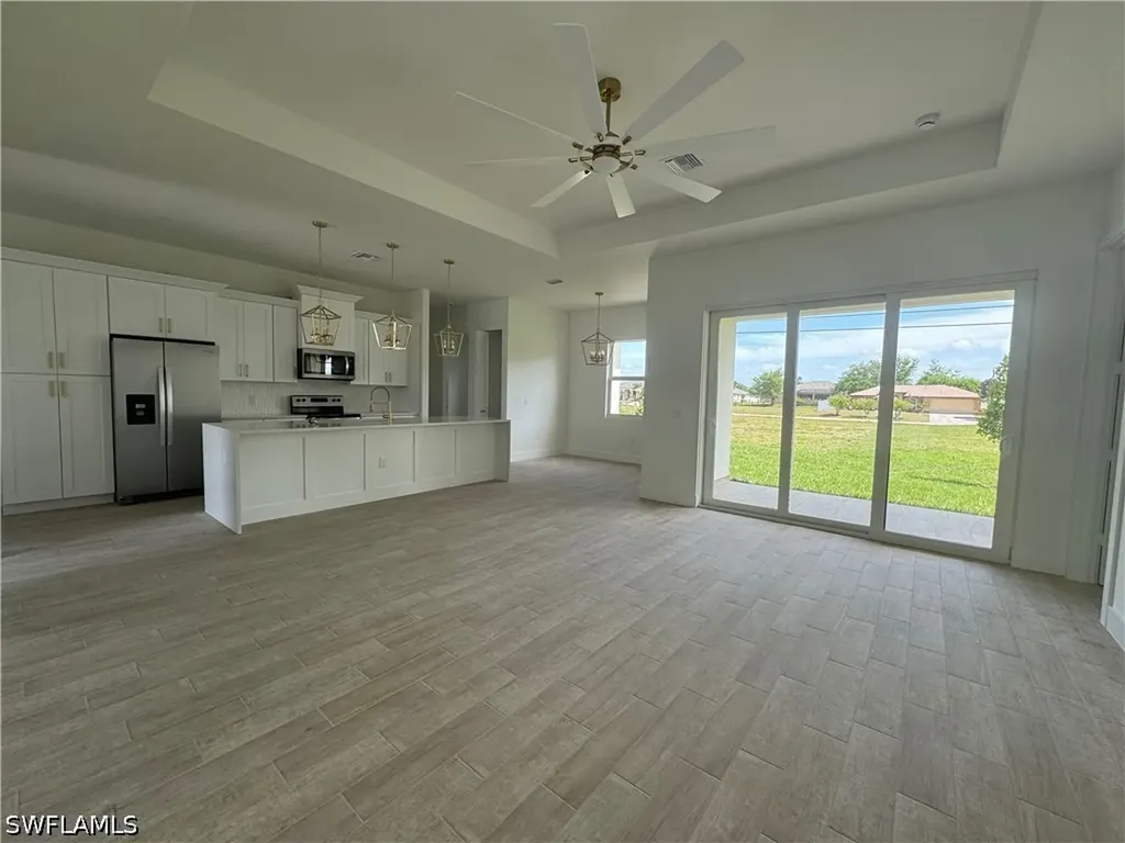 1421 NE 17th Avenue Cape Coral FL 33909
