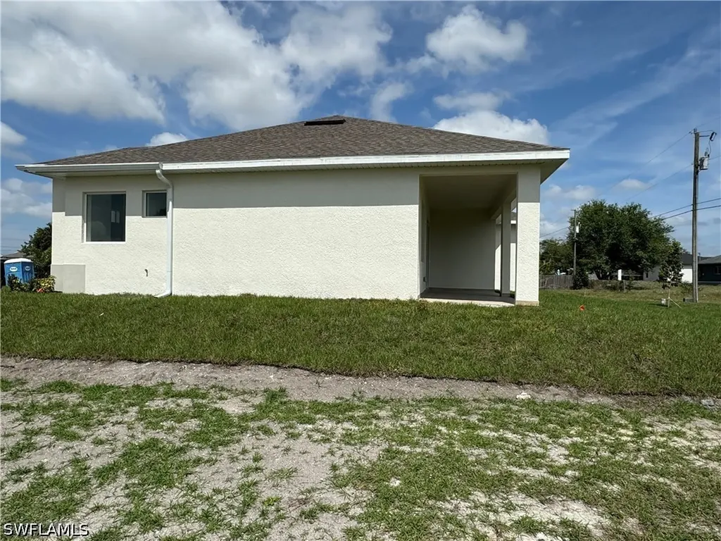 1421 NE 17th Avenue Cape Coral FL 33909