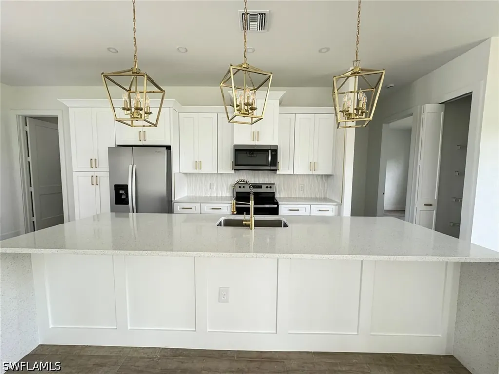 1421 NE 17th Avenue Cape Coral FL 33909