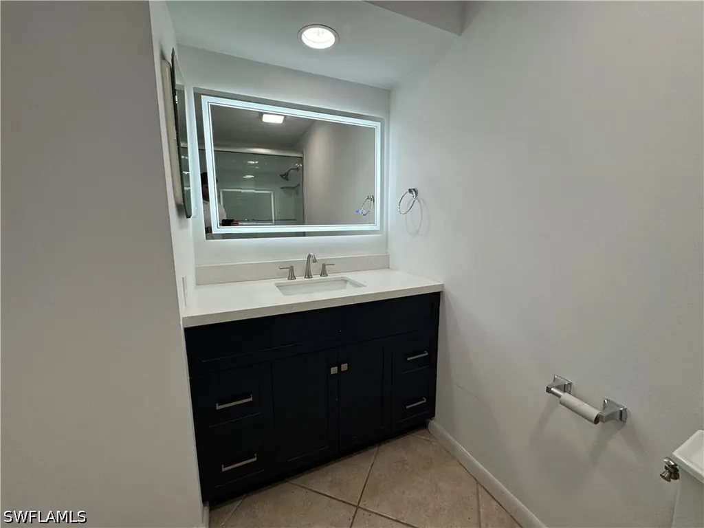 604 102nd Avenue N Naples FL 34108