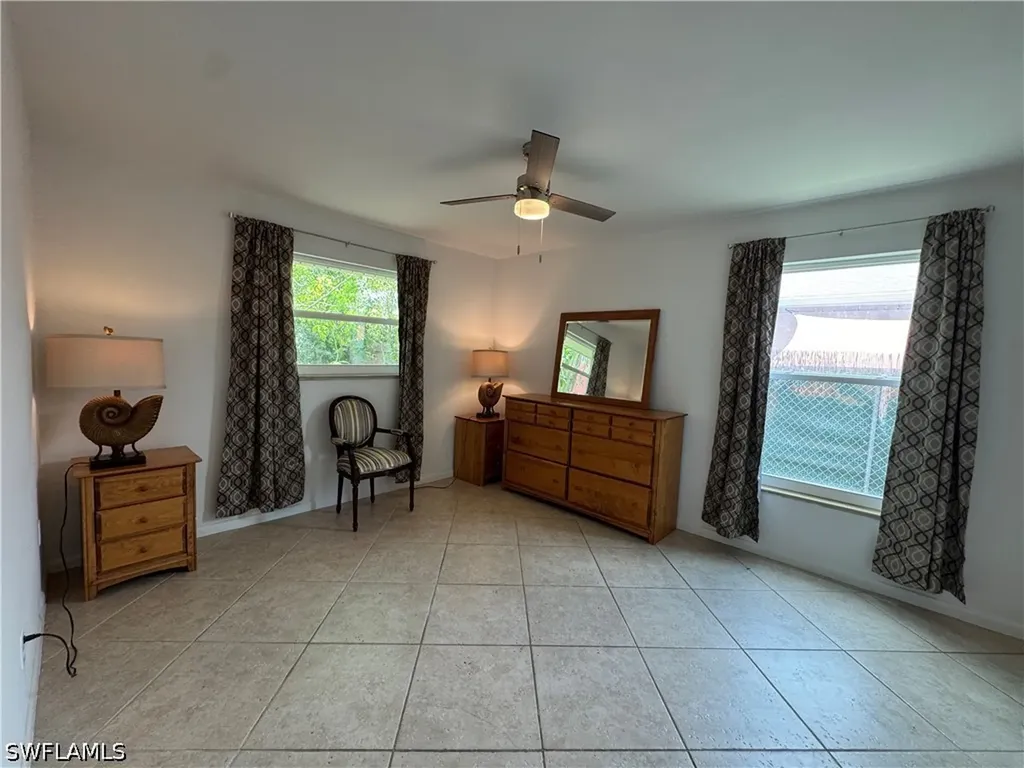 604 102nd Avenue N Naples FL 34108
