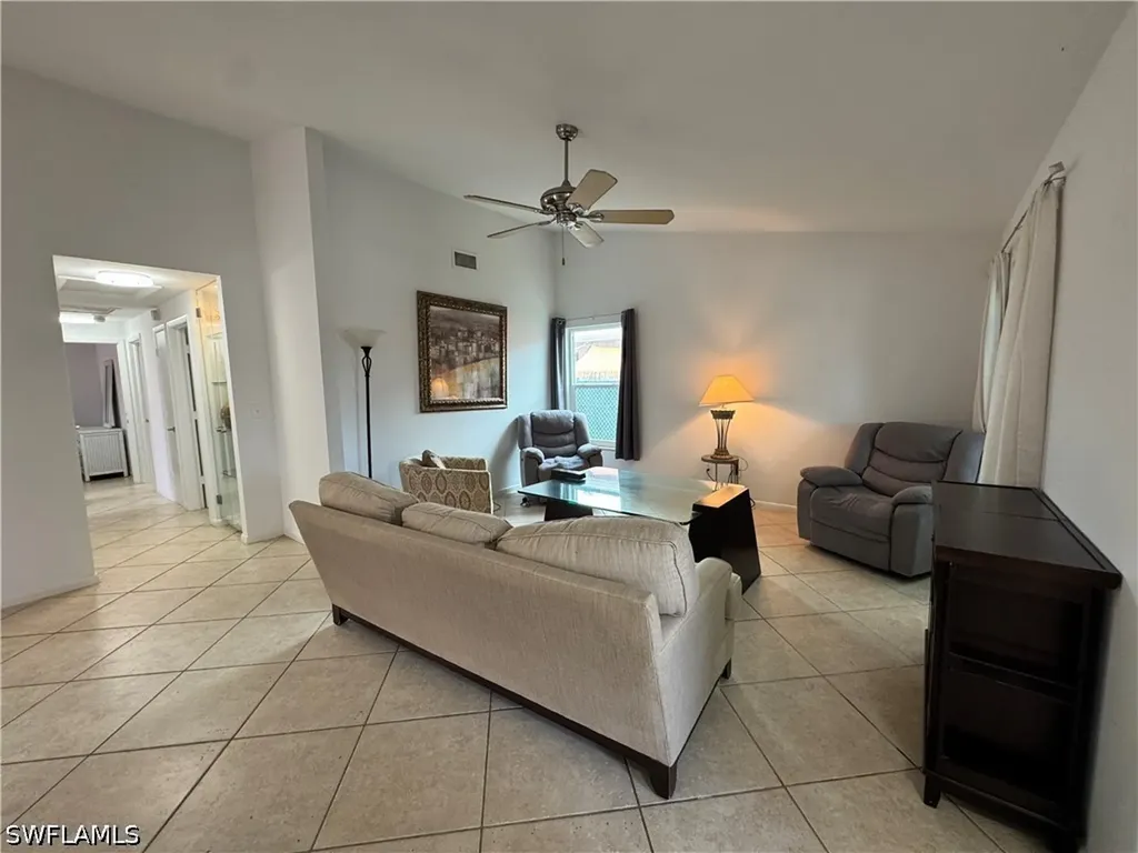 604 102nd Avenue N Naples FL 34108