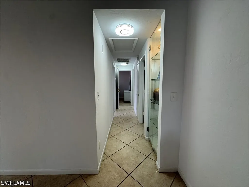 604 102nd Avenue N Naples FL 34108