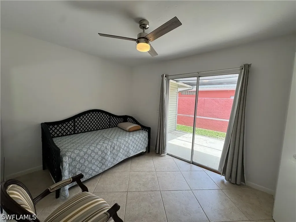 604 102nd Avenue N Naples FL 34108