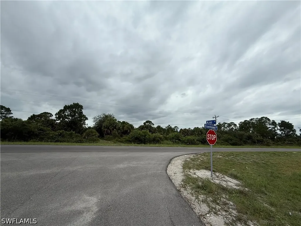 Eisenhower Boulevard Lehigh Acres FL 33974
