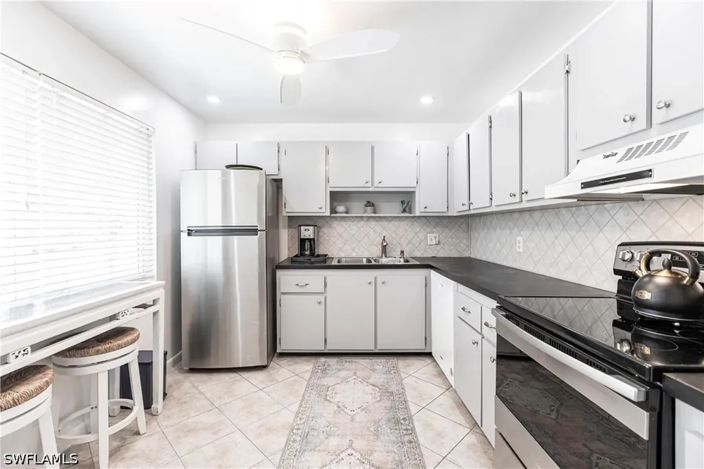 550 Teryl Road Naples FL 34112